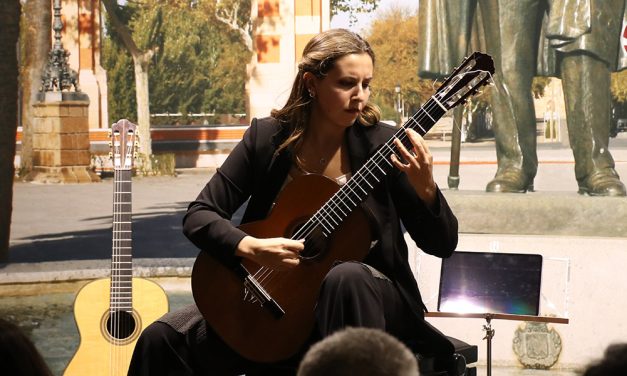 VÍDEO | Inauguración del XXXII Encuentro de Guitarra ‘Ciudad de Linares’ con Carlotta Dalia en la Fundación Museo Andrés Segovia