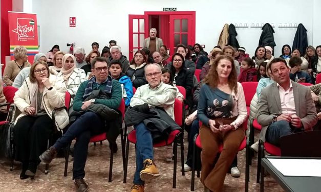 El PSOE de Linares celebra el Día del Migrante con una charla y una degustación multicultural