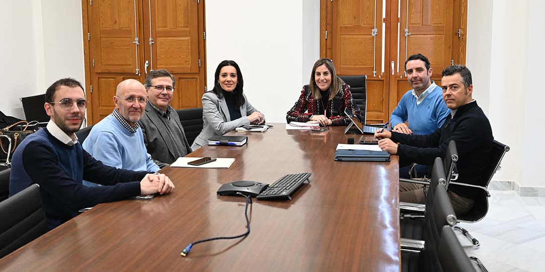 La Semana Santa de Linares 2025 empieza a tomar forma con una reunión estratégica