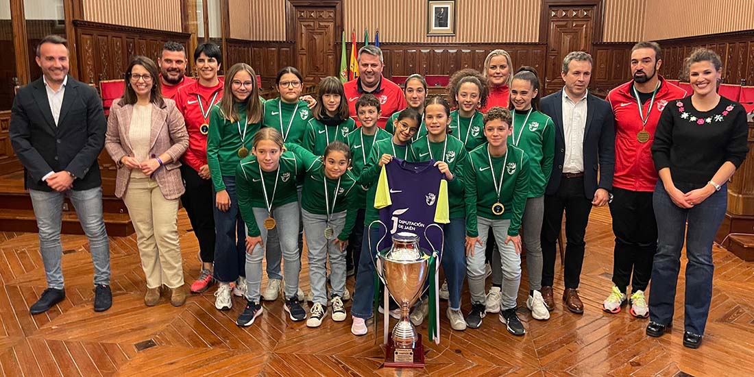 Representación linarense Selección Provincial Jiennense de fútbol femenino alevín